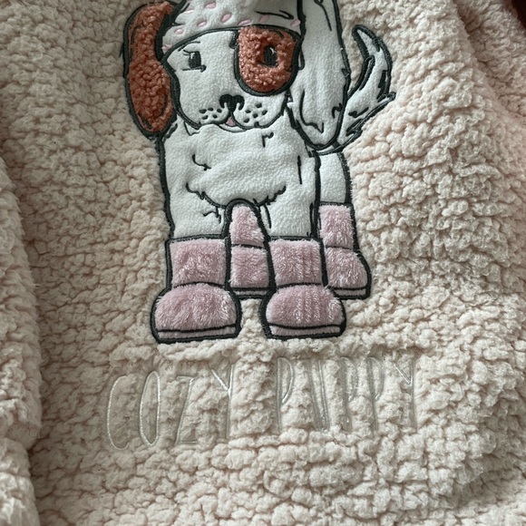 Cozy sweater brand new - Picture 2 of 3